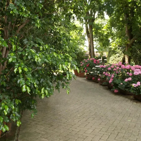 Ghia Bed & Breakfast Parma